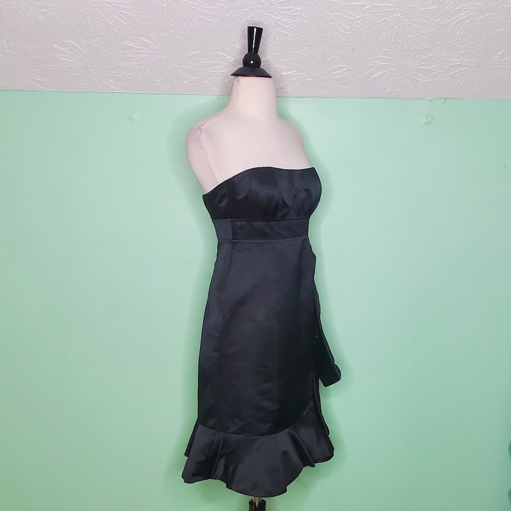 Nanette Lepore Black Satin Strapless Ruffle Mini Dress Size 0 - Picture 2 of 8